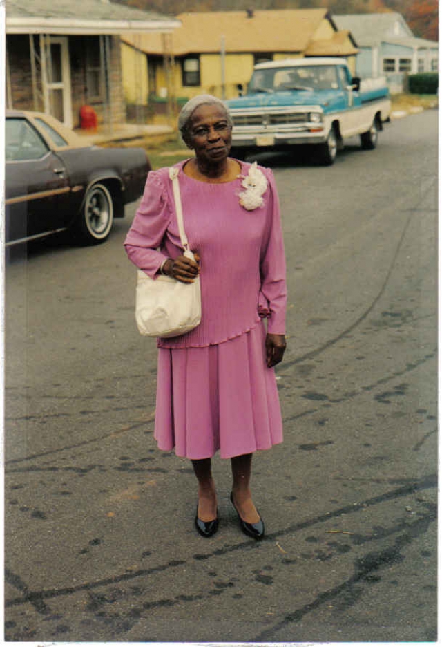 ovella grier